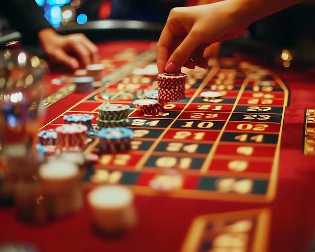 e-wallet top-up with QRIS scanning